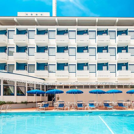 Hotel Medusa Splendid Ліньяно-Сабб'ядоро Екстер'єр фото